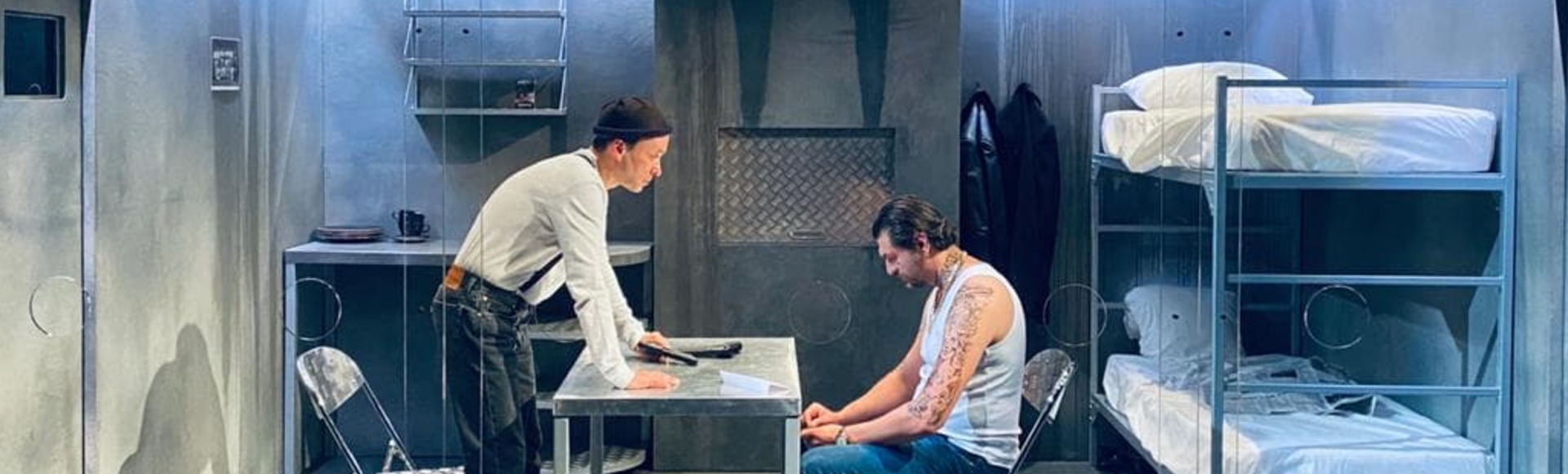 The Dumb Waiter/Немой официант The Dumb Waiter/Немой официант