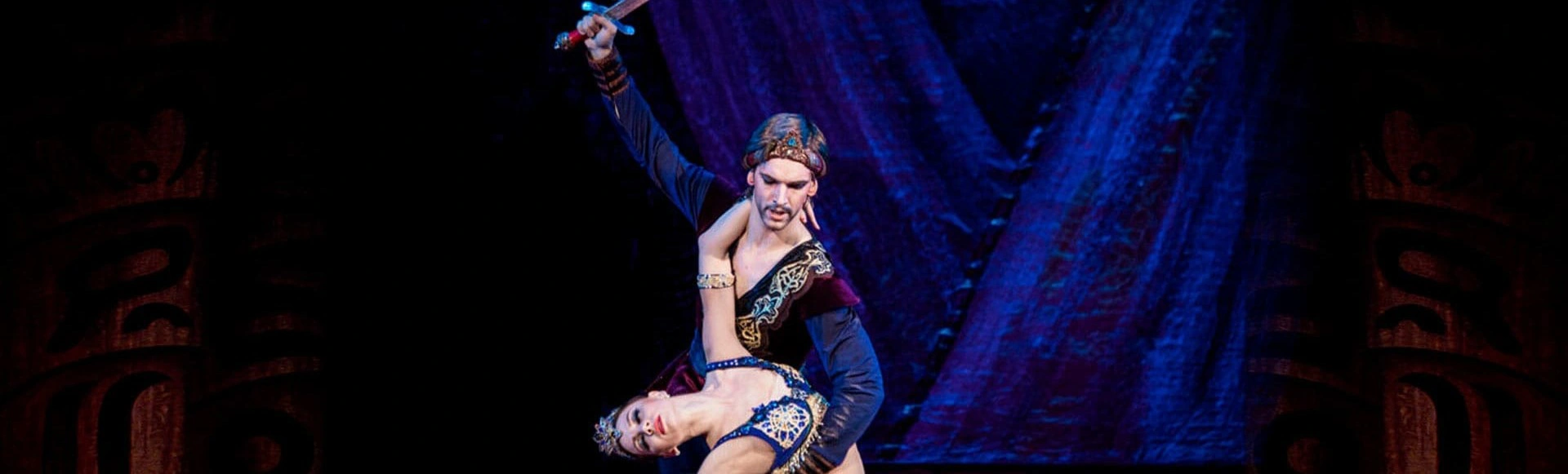 В Государственном Кремлевском дворце показали балет "Тысяча и одна ночь"
