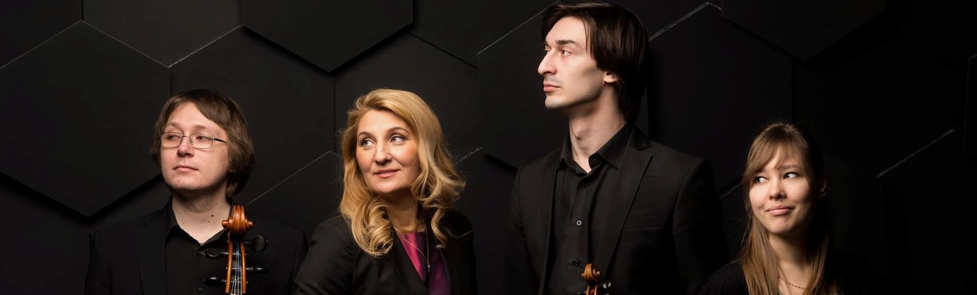 Билеты на концерт «Цветочная рапсодия». Квартет Melodion Билеты на концерт «Цветочная рапсодия». Квартет Melodion