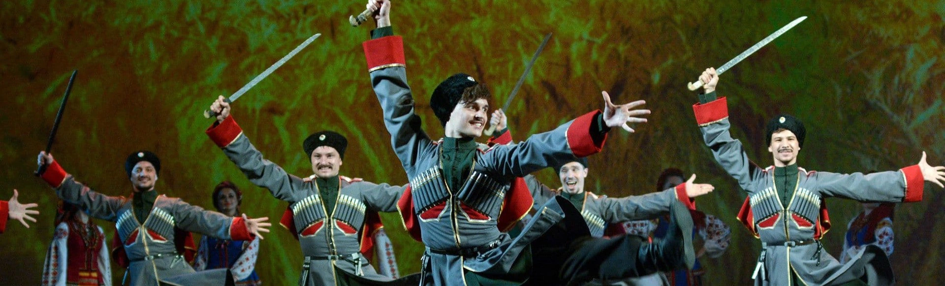 Балет Кубанского казачьего хора и «Нальмэс»
