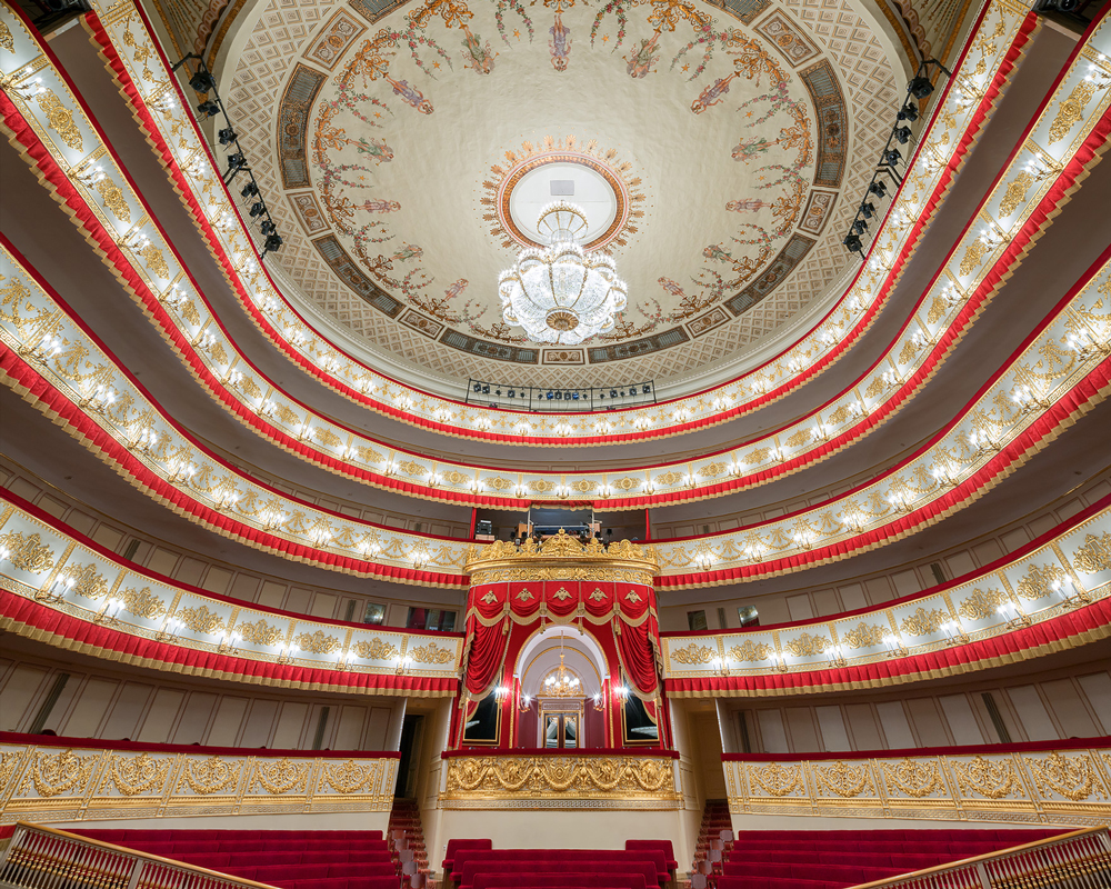 Александрийский театр основная сцена