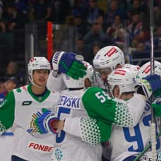 «Салават Юлаев» потерпел седьмое поражение в последних восьми играх КХЛ
