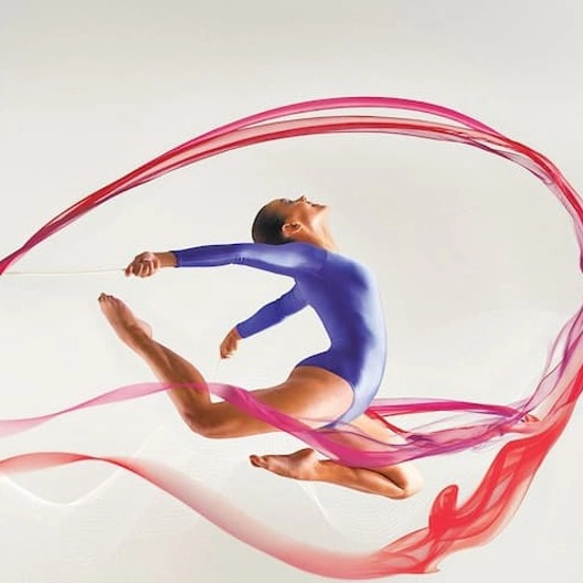 Турнир по художественной гимнастике: Искусство в движении на сцене красоты!