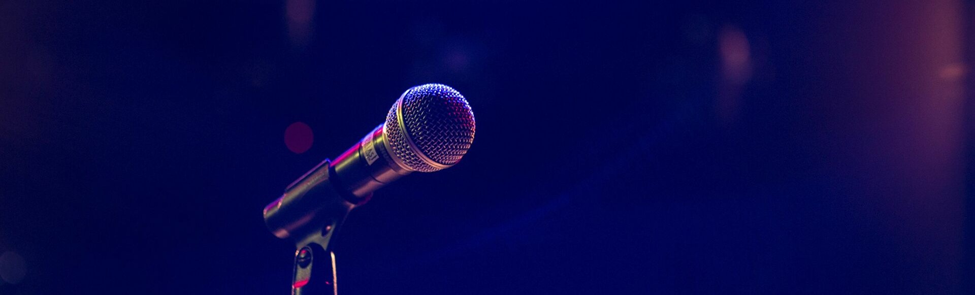 Билеты на StandUp концерт Дениса Дорохова Билеты на StandUp концерт Дениса Дорохова