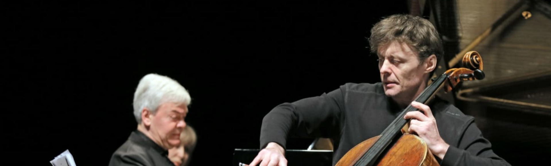 Рустам Комачков, виолончель Алексей Гориболь, фортепиано Рустам Комачков, виолончель Алексей Гориболь, фортепиано