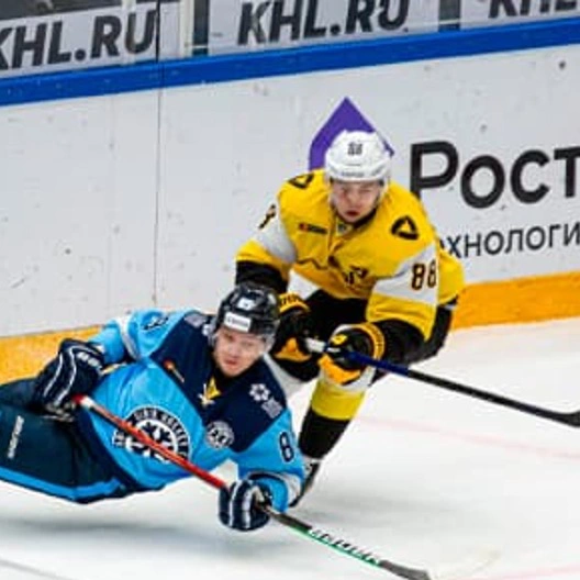 «Сибирь» победила «Северсталь», вытащив матч с 0:2

