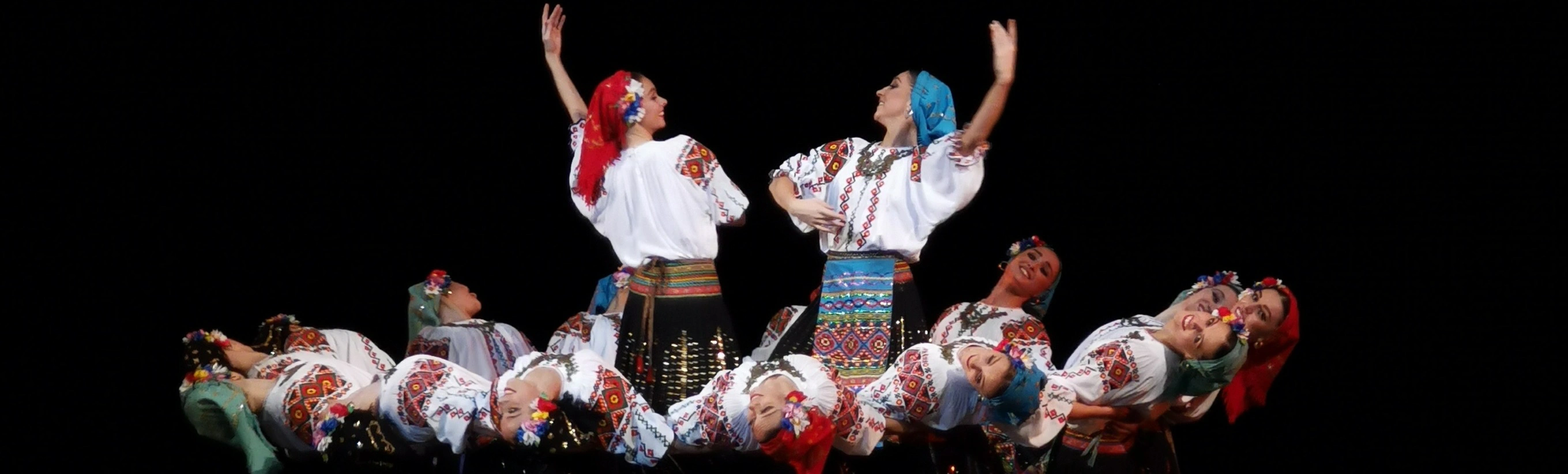 Шоу-программа виртуозного ансамбля Игоря Моисеева: погрузитесь в мир танцев разных народов!