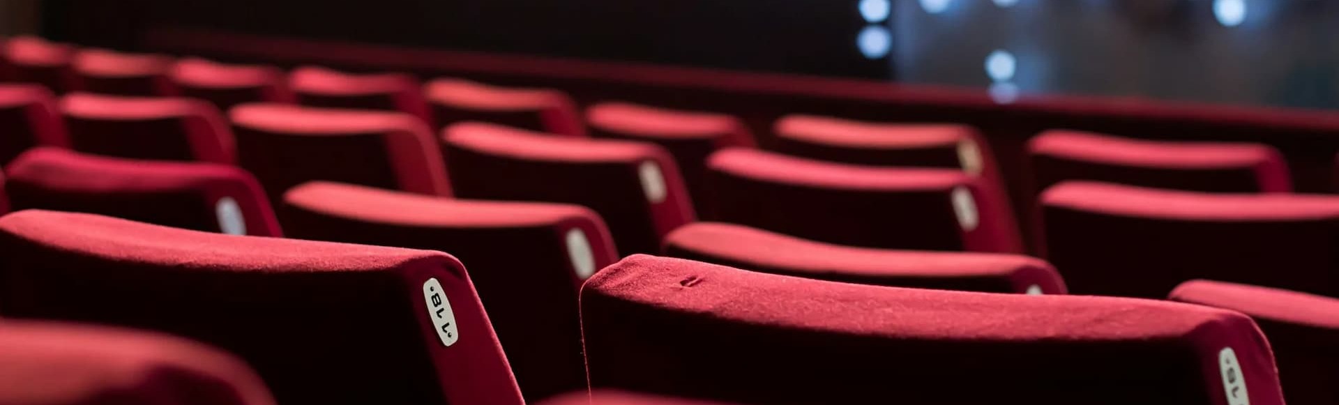 Билеты на спектакль «Потанцуем...» Билеты на спектакль «Потанцуем...»
