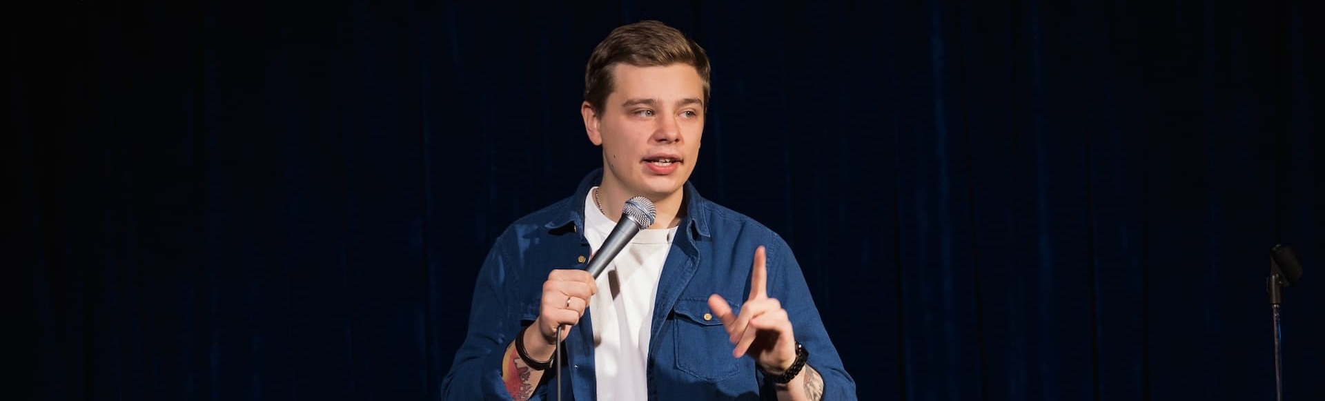 Билеты на Standup-концерт Сергея Орлова. «Что-то с чем-то тур» Билеты на Standup-концерт Сергея Орлова. «Что-то с чем-то тур»