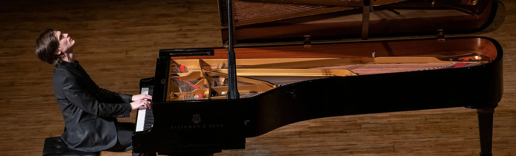 Первый концерт «Вечеров популярных фортепианных программ» в Филармонии Дмитрия Шостаковича