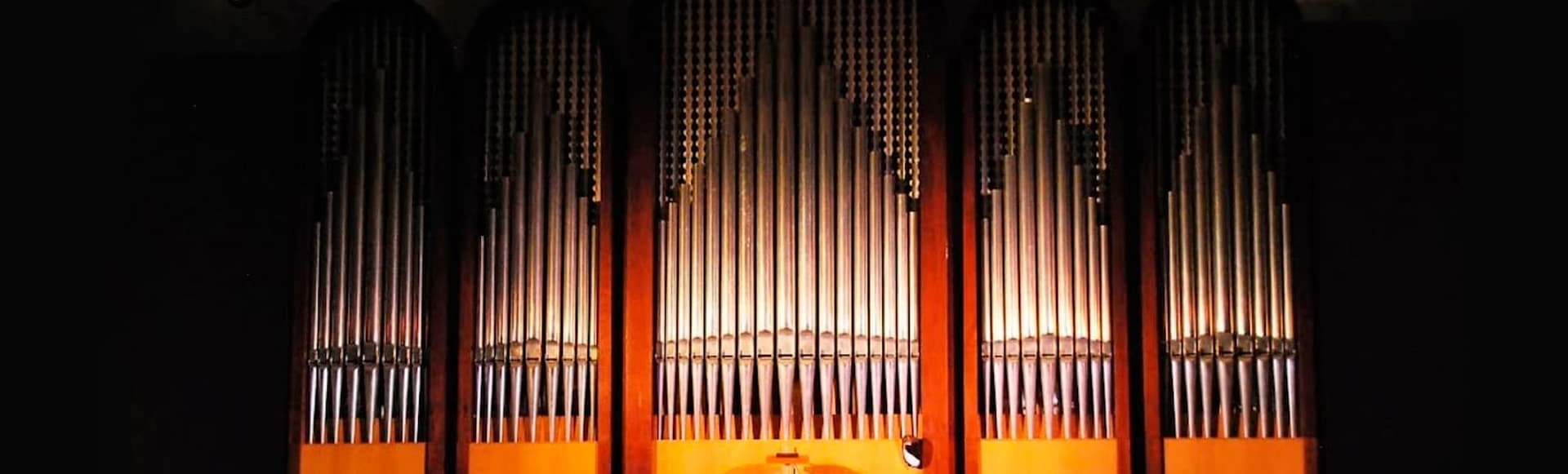 Репертуар Зимнего театра и Зала органной и камерной музыки в июле порадует жителей и гостей Сочи уникальным предложением!