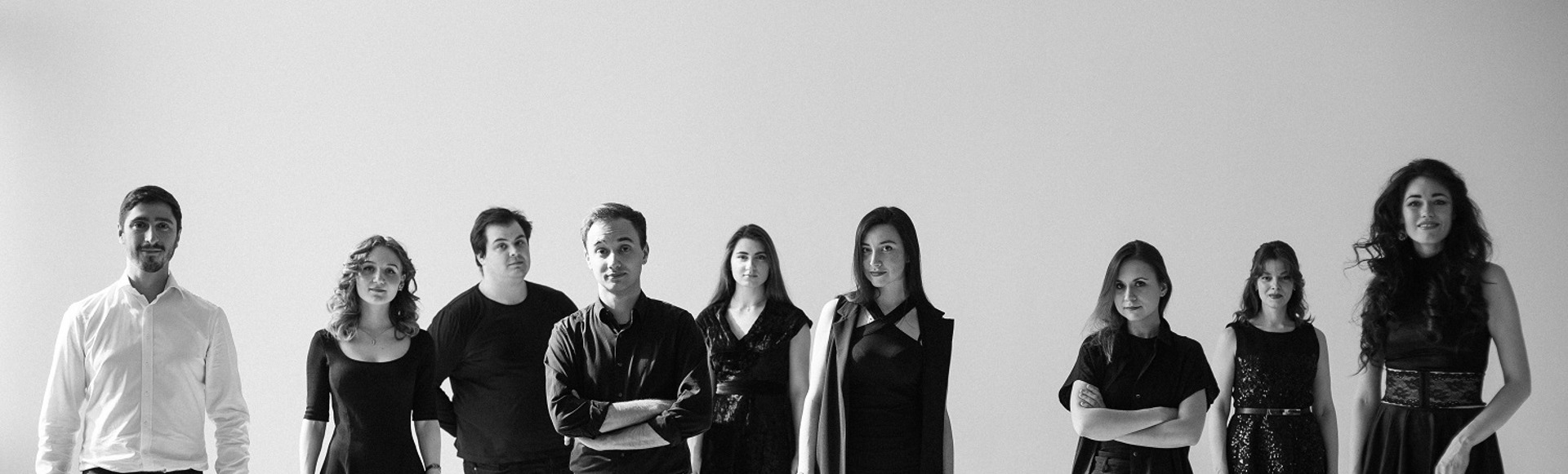 Билеты на концерт "Хиты Queen в тропиках. Simple Music Ensemble" Билеты на концерт "Хиты Queen в тропиках. Simple Music Ensemble"