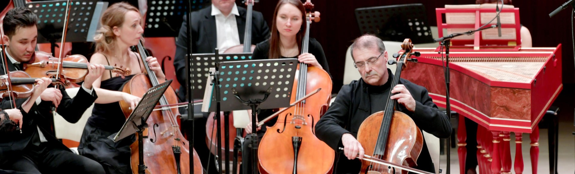 Билеты на концерт Моцарт Оркестр MUSICA VIVA Дирижёр и солист – Дмитрий Синьковский, скрипка Билеты на концерт Моцарт Оркестр MUSICA VIVA Дирижёр и солист – Дмитрий Синьковский, скрипка
