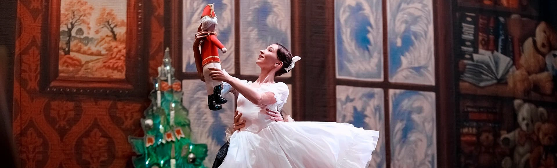 Премьера классического балета «Щелкунчик» с видеопроекциями