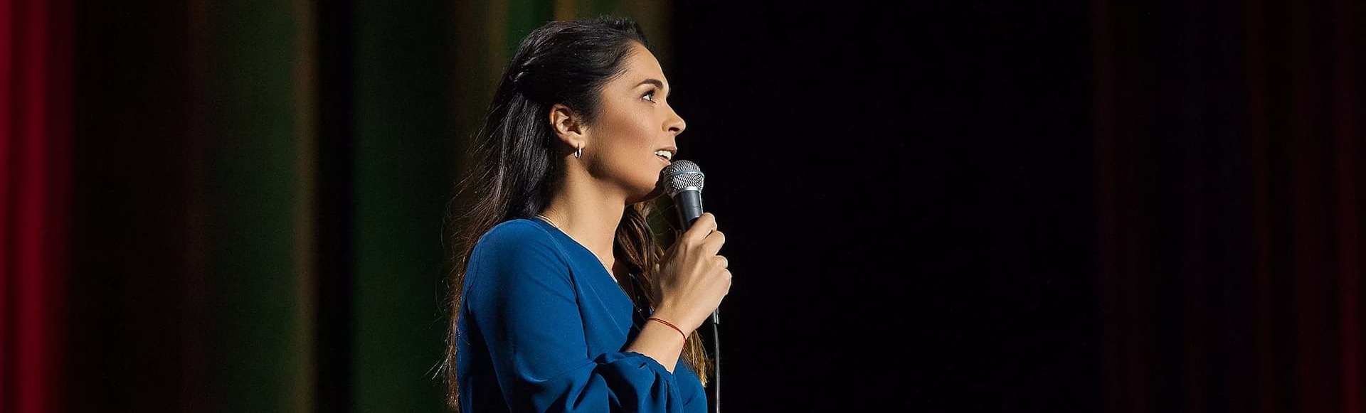 Билеты на Standup-концерт Юлии Ахмедовой. «Лично» Билеты на Standup-концерт Юлии Ахмедовой. «Лично»
