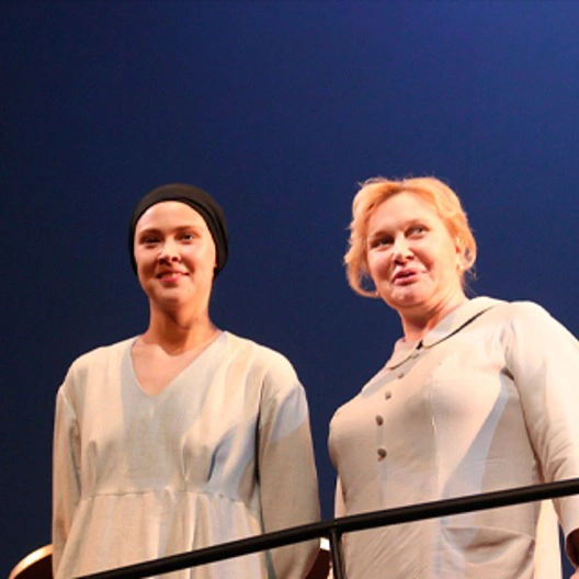 Спектакль «Небылица» в Театре Современник: история любви и стойкости на фоне войны