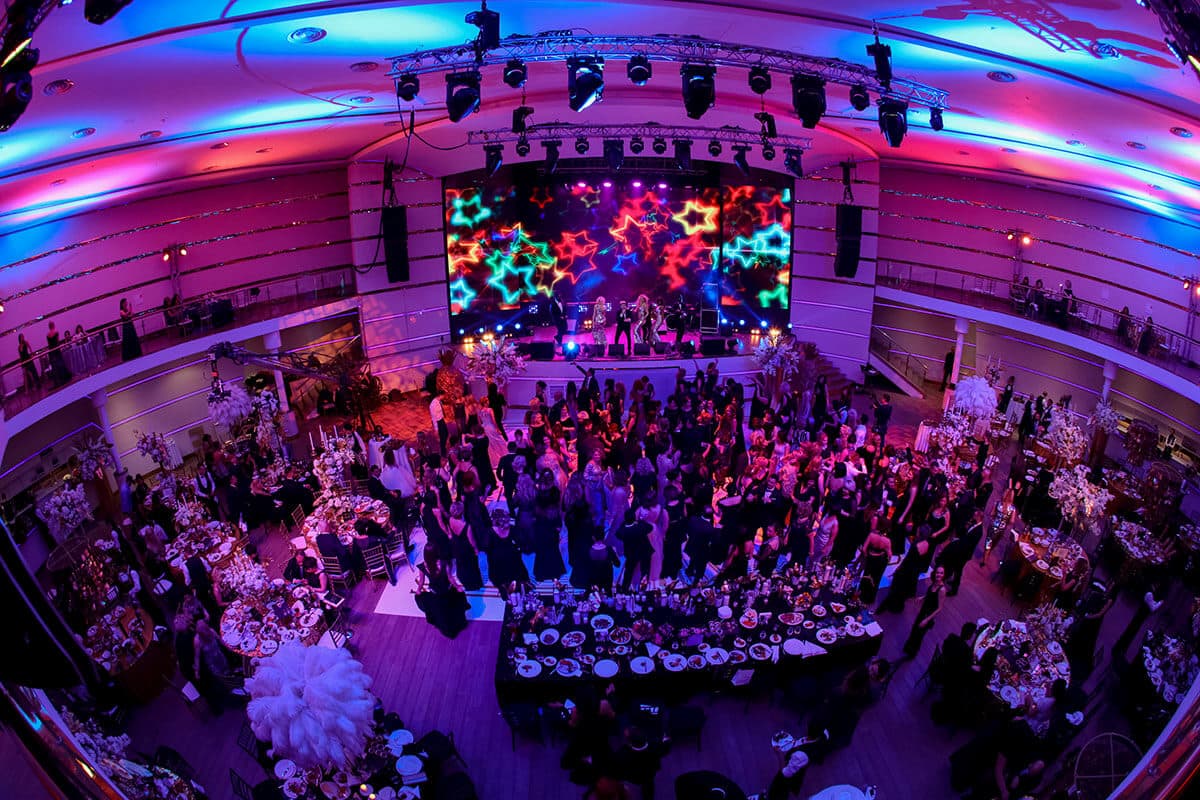концертный зал мир в москве