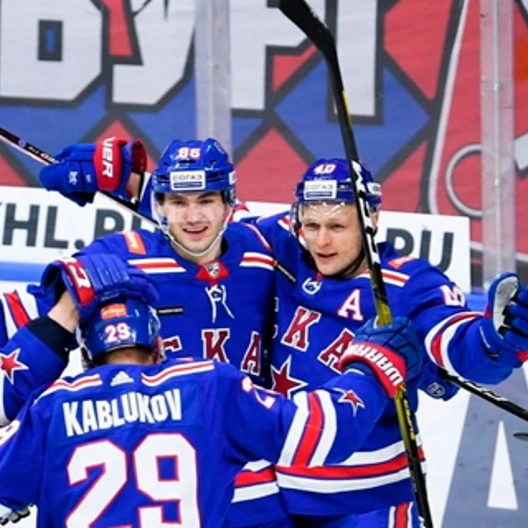 «СКА» открыл серию домашних матчей победой.