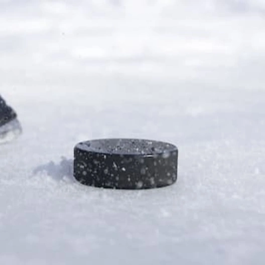 Эпичное противостояние на льду: Сибирь vs Динамо Мн. Не пропустите!