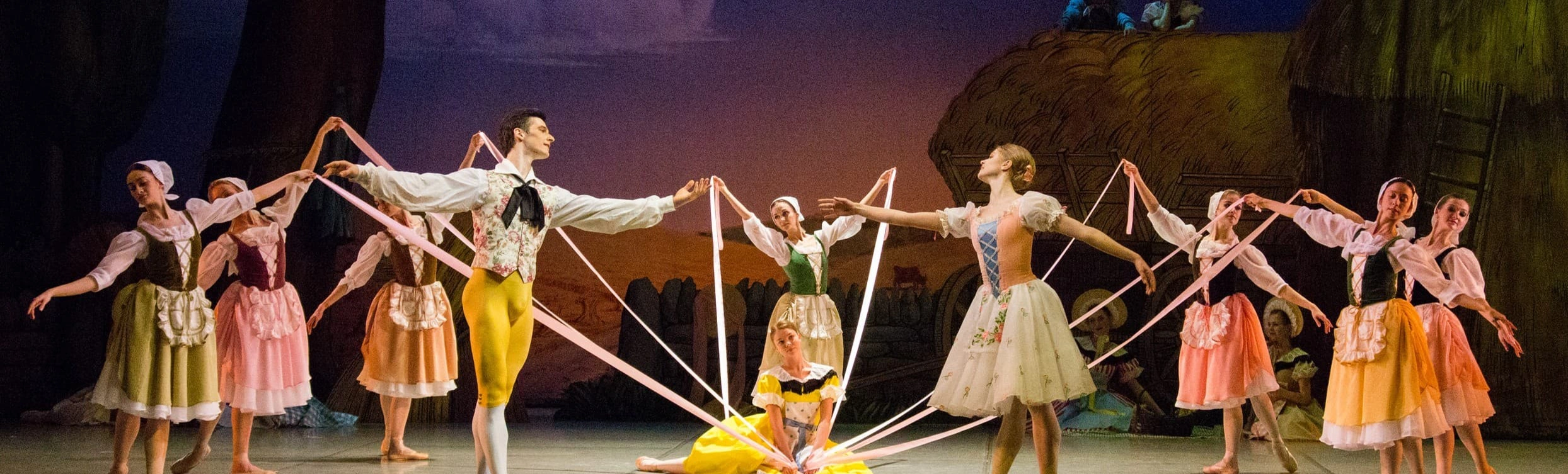 Уникальное балетное представление "Тщетная предосторожность" - искусство, эмоции и волшебство на сцене Михайловского театра!