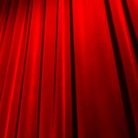 Уникальное событие в мире театрального искусства ждет вас – премьера оперы «Кармен» в Михайловском театре!