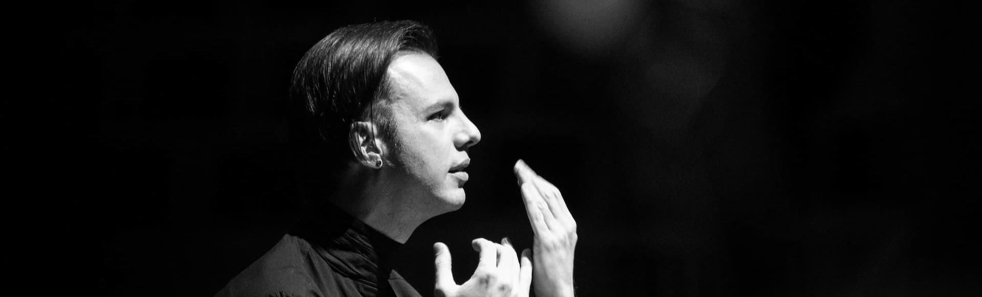 Билеты на концерт Оркестра и хора MusicAeterna. Дирижер – Теодор Курентзис Билеты на концерт Оркестра и хора MusicAeterna. Дирижер – Теодор Курентзис