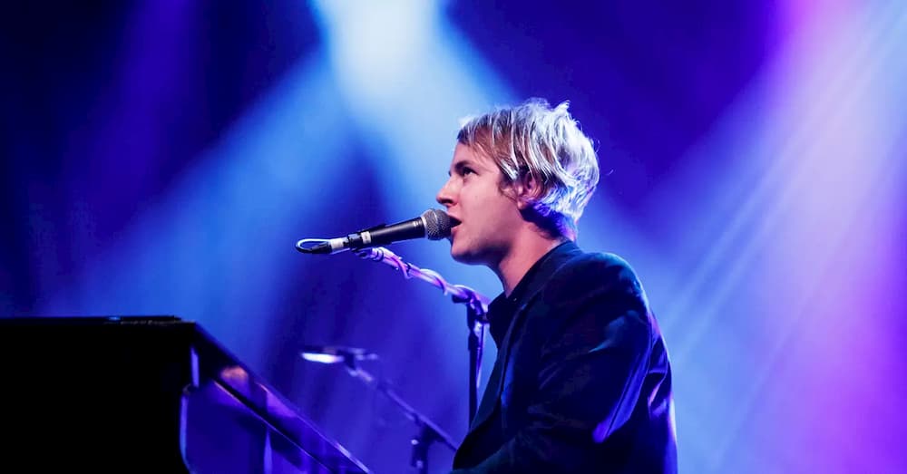 Tom Odell will delight the audience with his unsurpassed talent at a