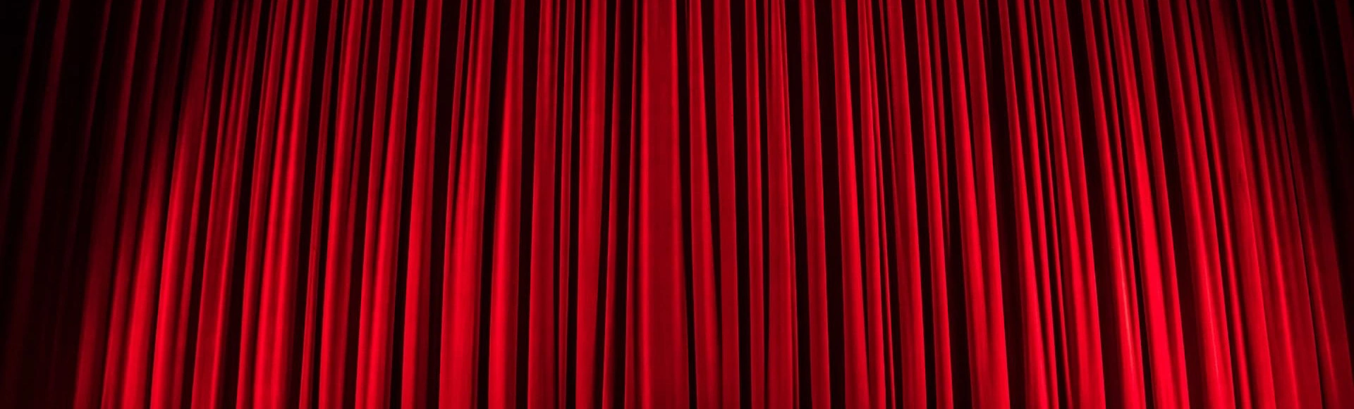 В скором времени в Театре Маяковского состоится постановка комедии "Блажь", которая обещает стать настоящим открытием для всех ценителей театрального искусства.