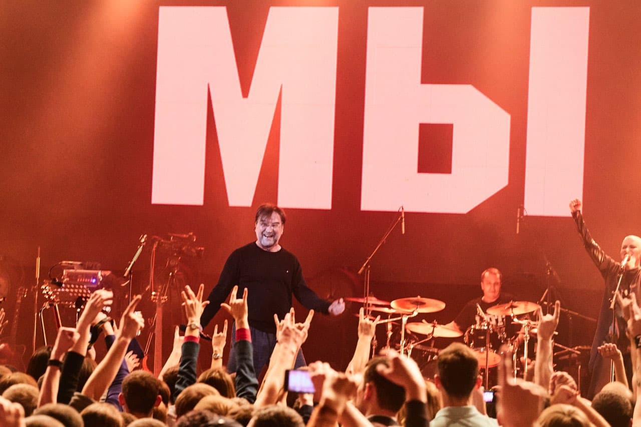 Ддт wallpaper. Шевчук ддт. Ддт победа. Группа ддт. Ддт победа.