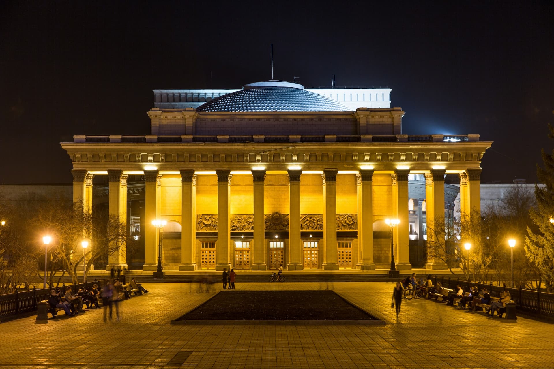 Театр НОВАТ Новосибирск