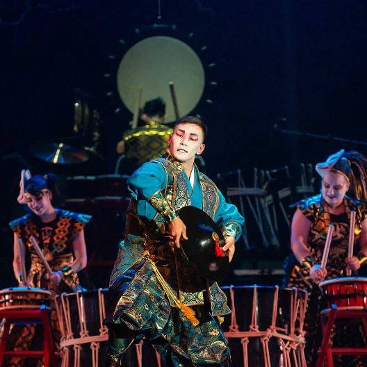 Готовьтесь окунуться в удивительный мир японской культуры и музыки, ведь скоро в Театриуме на Серпуховке состоится уникальное событие – спектакль "Море Синего Леса".