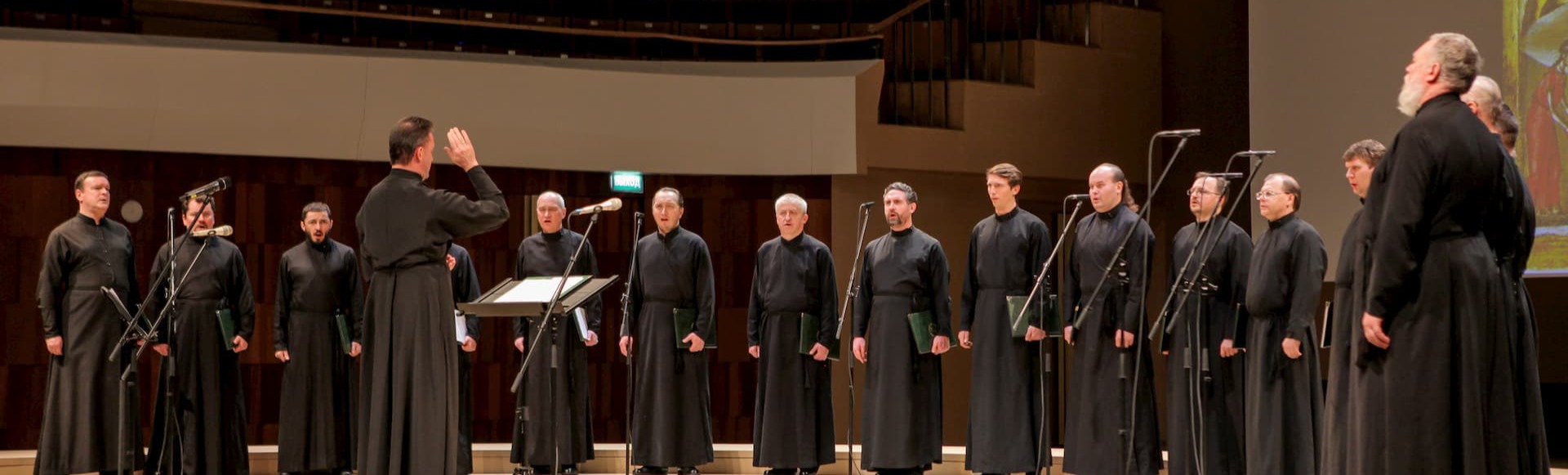 Хор Данилова монастыря Сибирский мужской хор Оркестр MUSICA VIVA Хор Данилова монастыря Сибирский мужской хор Оркестр MUSICA VIVA