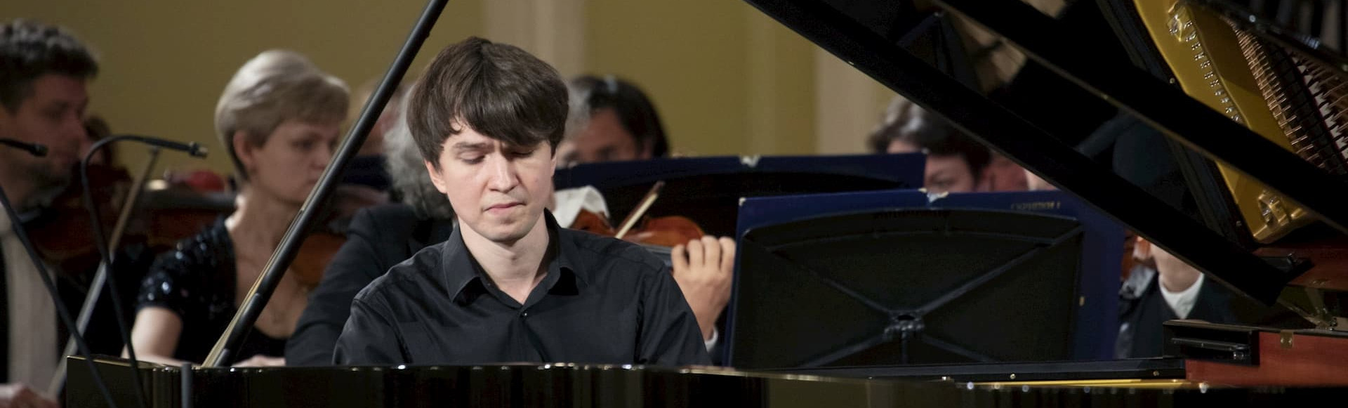 Алексей Мельников. Фортепианный вечер Алексей Мельников. Фортепианный вечер