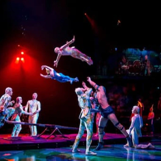 Cirque du Soleil: Mad Apple