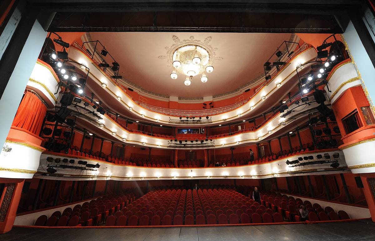 Театр Маяковского Москва зал