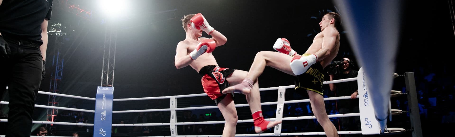 Ночь Тайского бокса Красная Поляна Muaythai night. Профессиональный турнир по Тайскому боксу
Ночь Тайского бокса Красная Поляна Muaythai night. Профессиональный турнир по Тайскому боксу